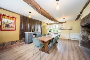 Dining Room- click for photo gallery